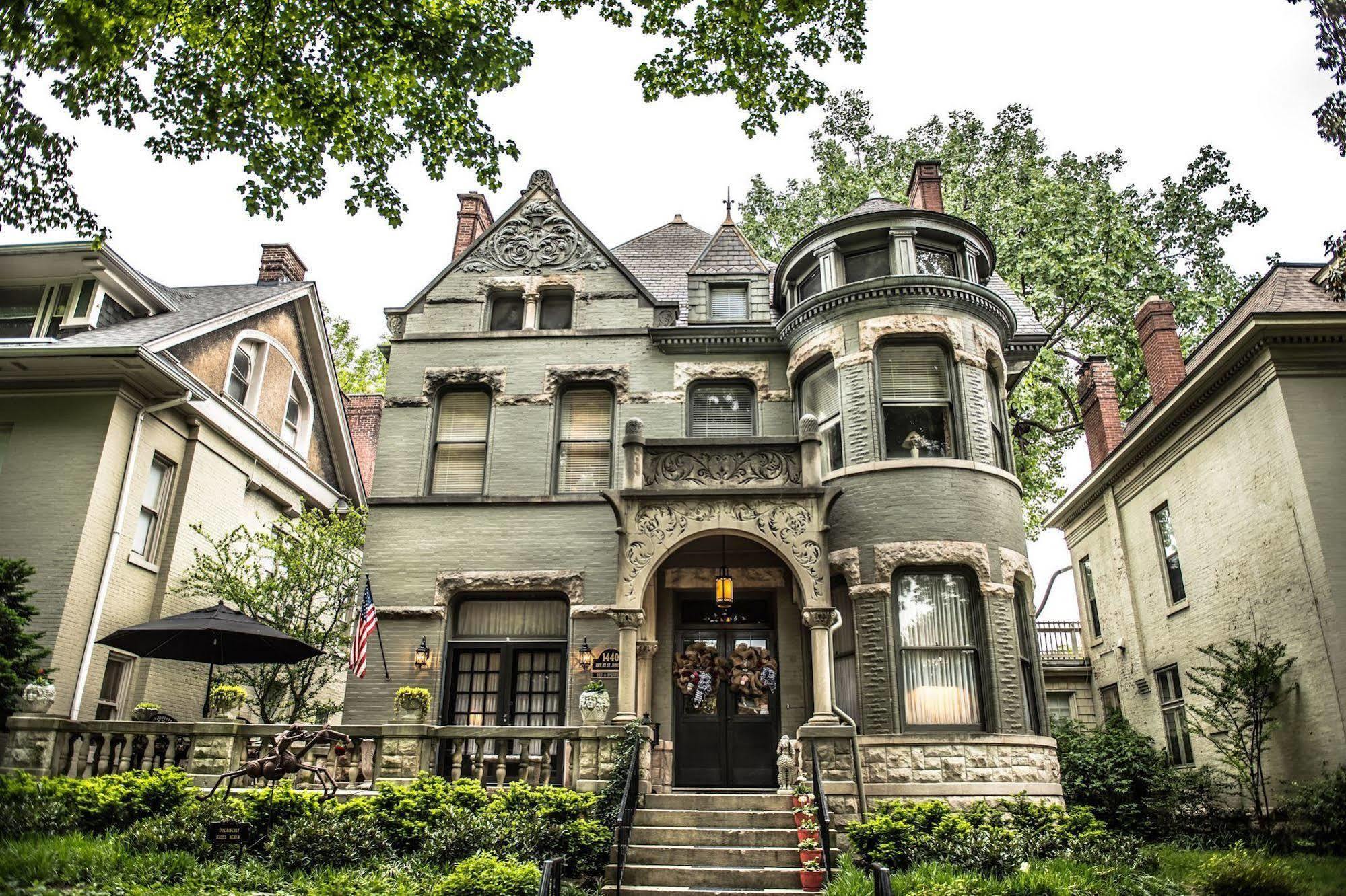 Inn At St James Court Louisville Dış mekan fotoğraf