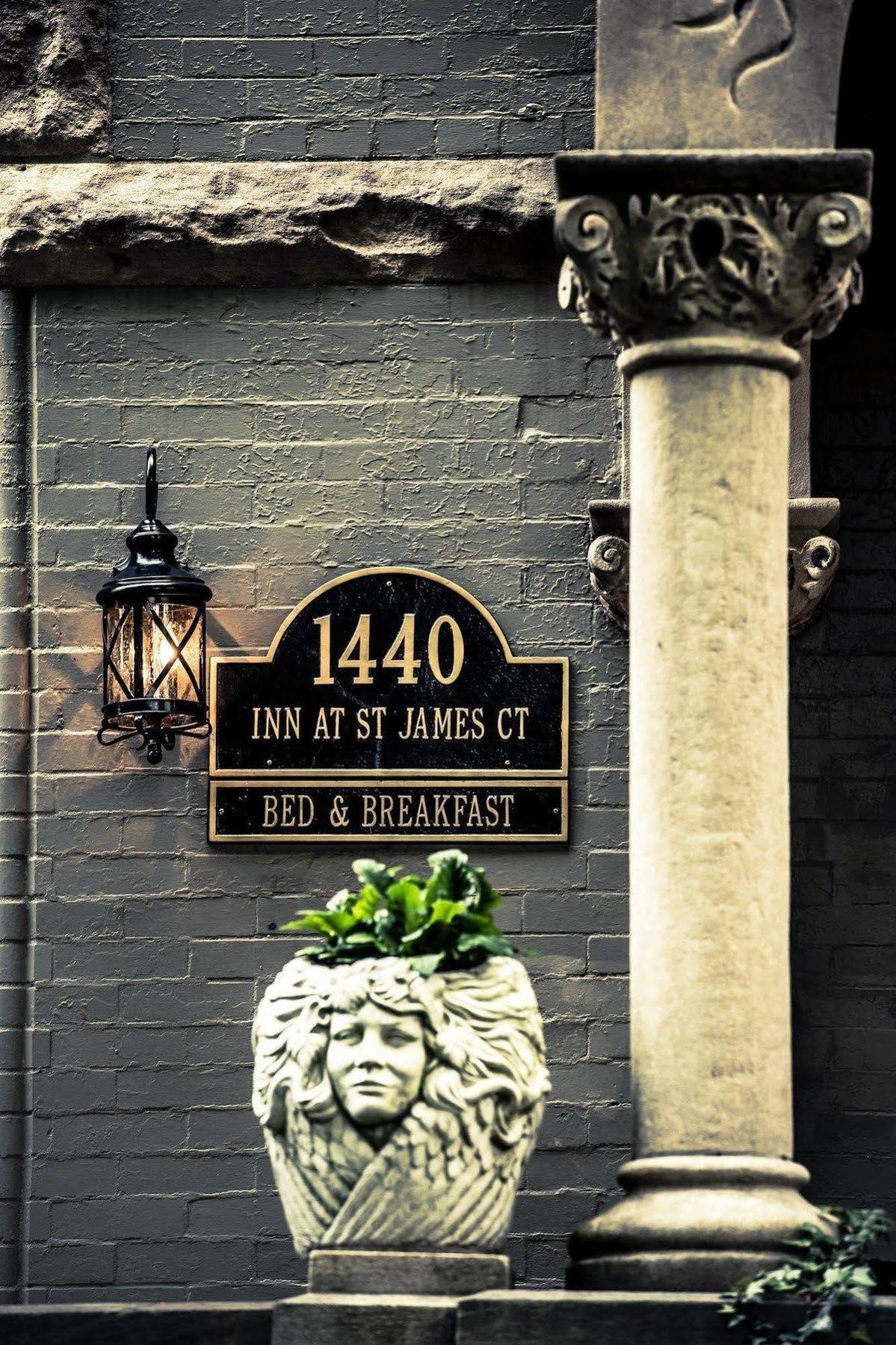 Inn At St James Court Louisville Dış mekan fotoğraf