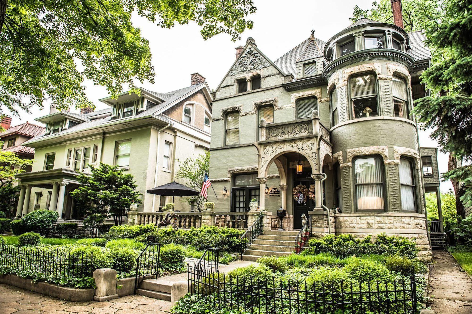 Inn At St James Court Louisville Dış mekan fotoğraf