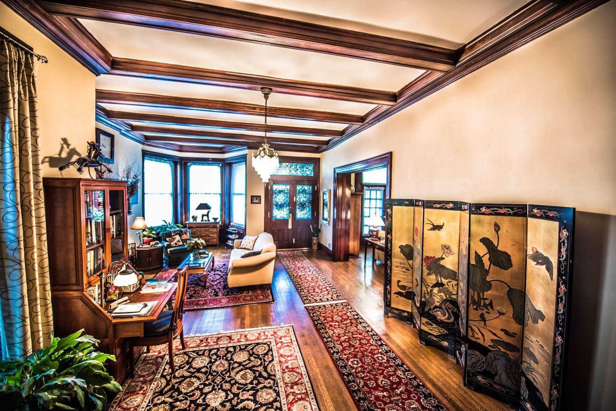 Inn At St James Court Louisville Dış mekan fotoğraf